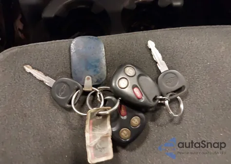 2004 Chevrolet Silverado 1500 Ls из США, поврежденный, VIN 1GCEK14T04E225456